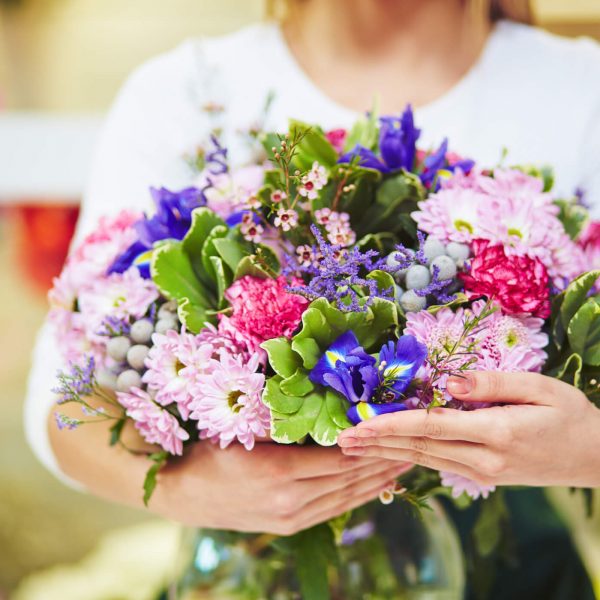 beautiful-bouquet-of-flowers-2021-09-24-03-39-34-utc (1)